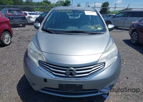 2015 Nissan Versa Note S/S Plus/Sv/Sl/Sr z USA, uszkodzony, nr VIN 3N1CE2CP1FL360752